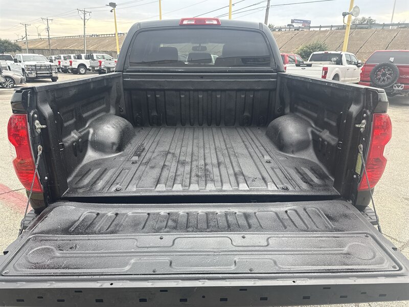 2017 Toyota Tundra SR5   - Photo 7 - Arlington, TX 76011