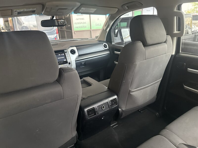 2017 Toyota Tundra SR5   - Photo 33 - Arlington, TX 76011