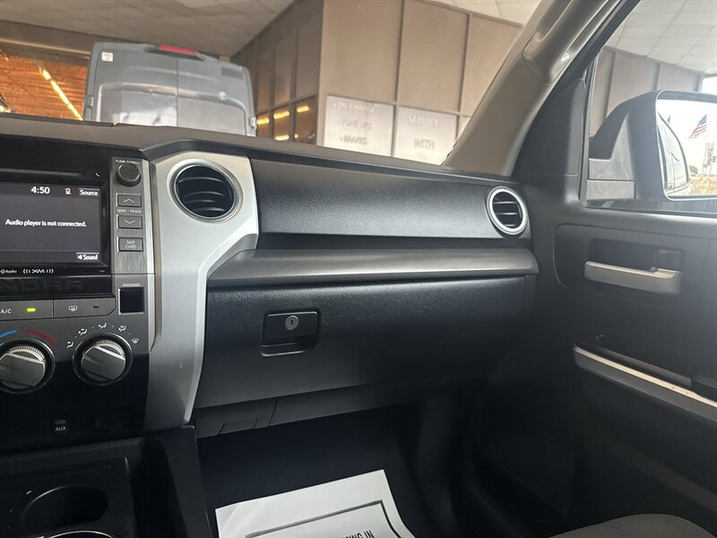 2017 Toyota Tundra SR5   - Photo 30 - Arlington, TX 76011