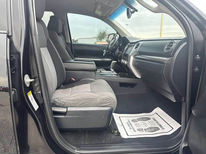 2017 Toyota Tundra SR5   - Photo 21 - Arlington, TX 76011
