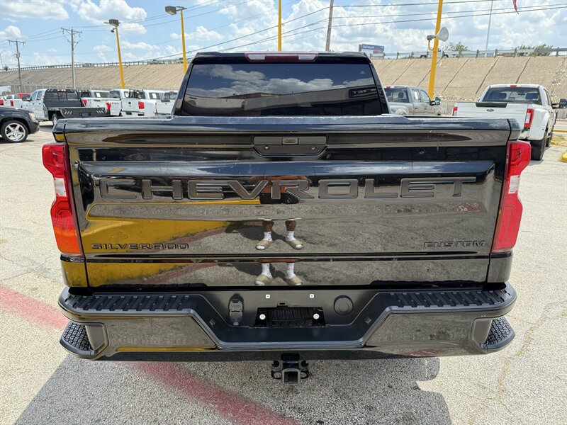 2022 Chevrolet Silverado 1500 Limited Custom - Photo 6 - Arlington, TX 76011