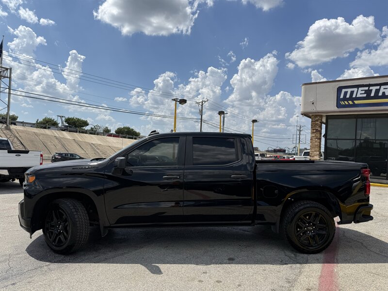 2022 Chevrolet Silverado 1500 Limited Custom - Photo 8 - Arlington, TX 76011