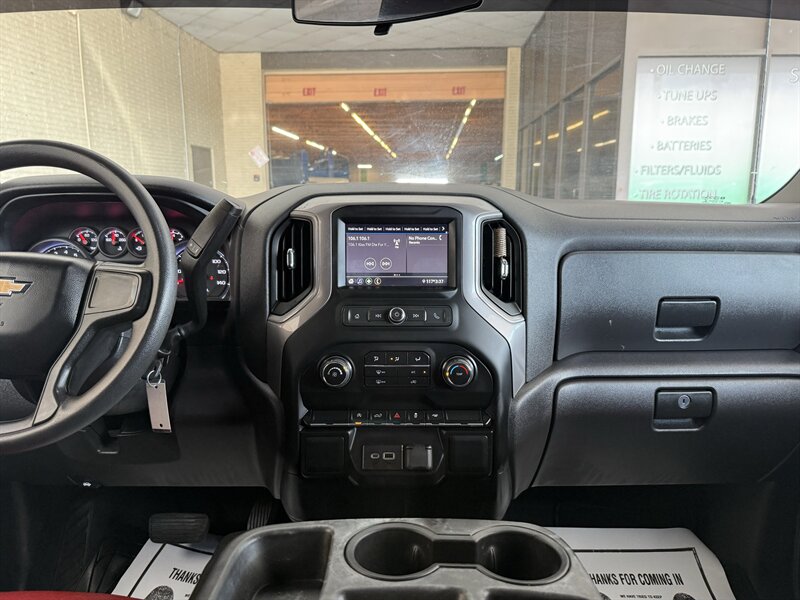 2022 Chevrolet Silverado 1500 Limited Custom - Photo 24 - Arlington, TX 76011