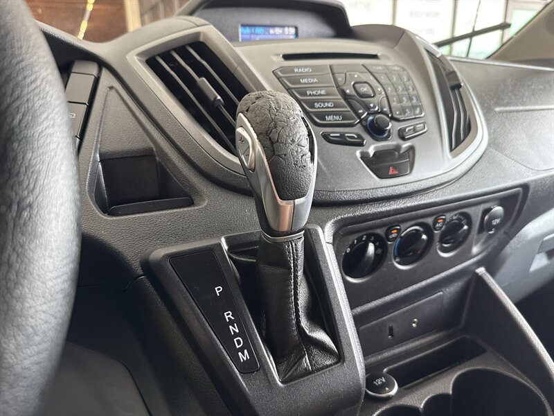 2015 Ford Transit 350 XL - Photo 22 - Arlington, TX 76011
