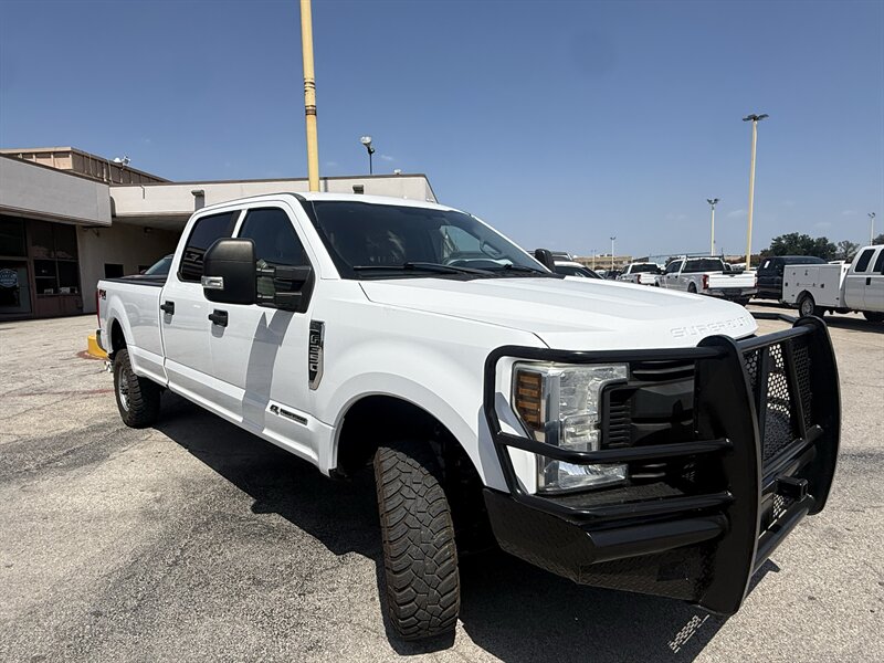 2019 Ford F-350 Super Duty XL - Photo 3 - Arlington, TX 76011