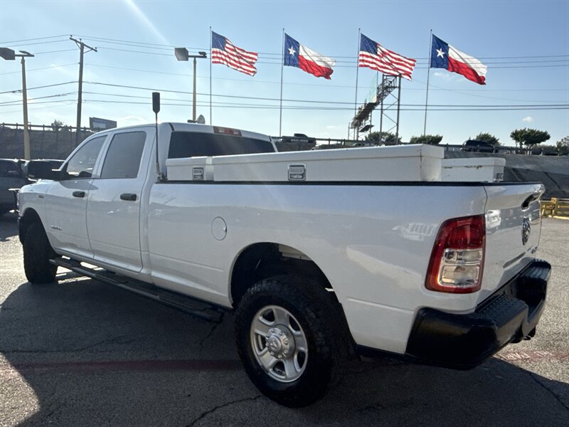 2022 RAM 2500 Tradesman   - Photo 8 - Arlington, TX 76011