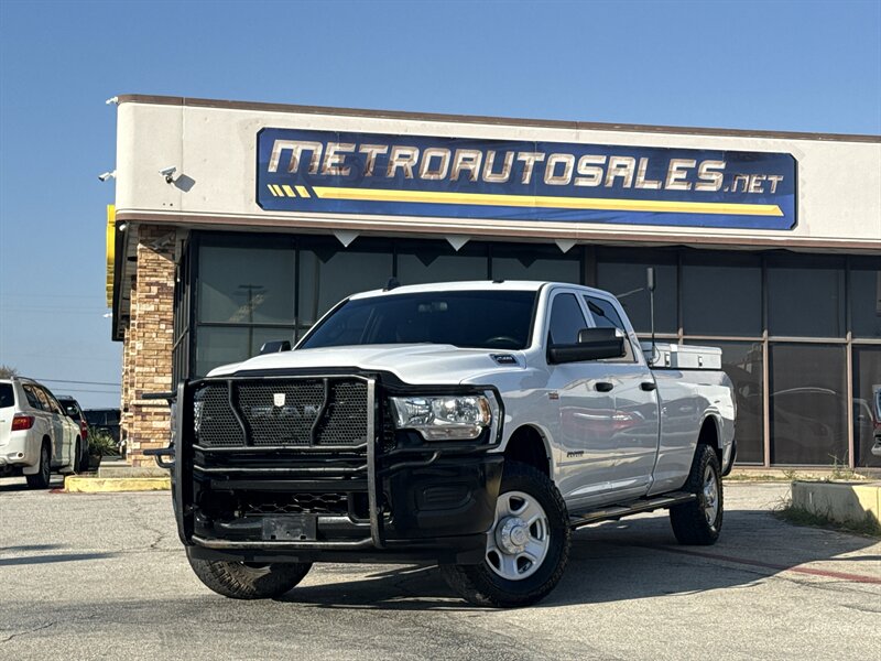 2022 RAM 2500 Tradesman   - Photo 1 - Arlington, TX 76011