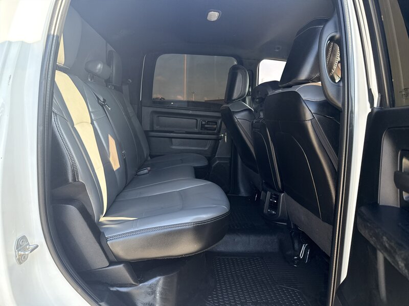 2022 RAM 2500 Tradesman   - Photo 22 - Arlington, TX 76011