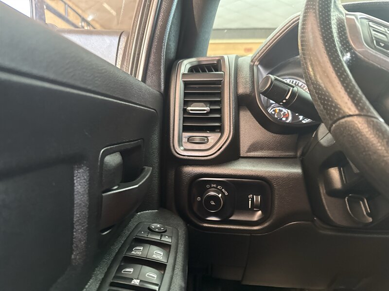 2022 RAM 2500 Tradesman   - Photo 23 - Arlington, TX 76011