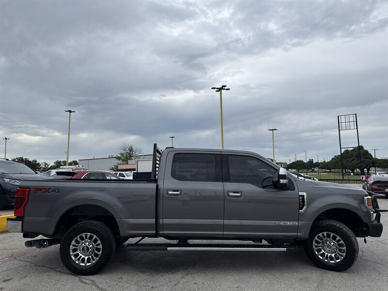 2022 Ford F-250 XLT - Photo 4 - Arlington, TX 76011