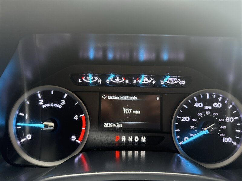 2022 Ford F-250 XLT - Photo 25 - Arlington, TX 76011