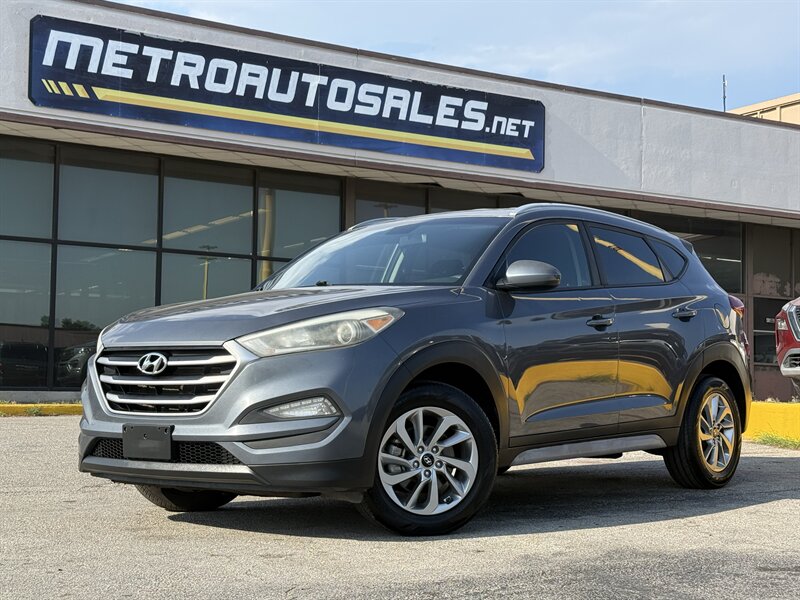 2018 Hyundai TUCSON SE  