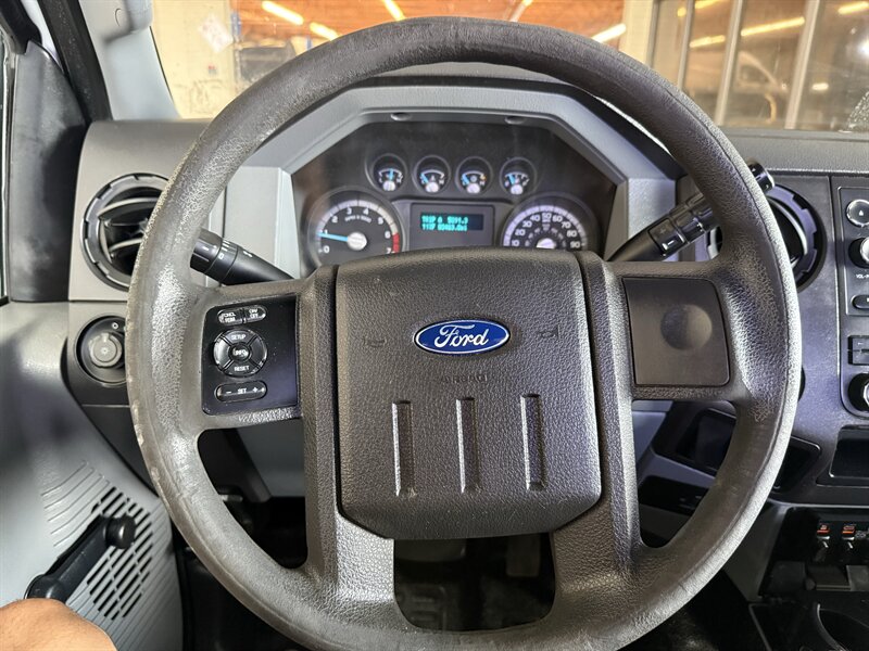 2015 Ford F-250 Super Duty XL - Photo 18 - Arlington, TX 76011
