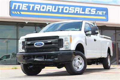 2017 Ford F-250 XL   - Photo 1 - Arlington, TX 76011