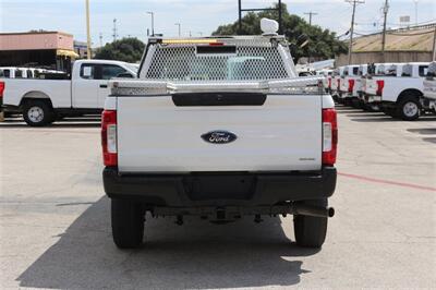 2017 Ford F-250 XL   - Photo 8 - Arlington, TX 76011