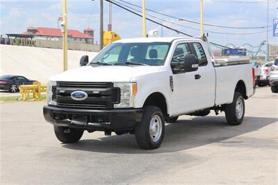 2017 Ford F-250 XL   - Photo 5 - Arlington, TX 76011