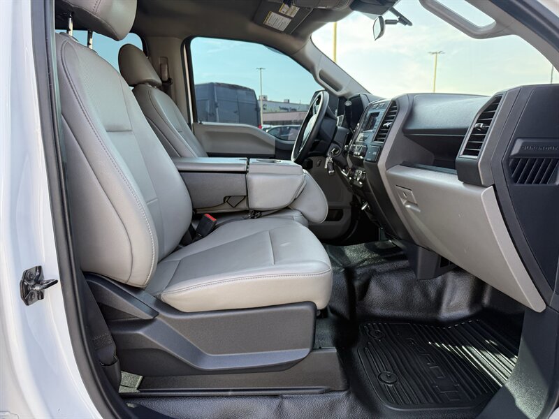 2022 Ford F-250 XL - Photo 18 - Arlington, TX 76011