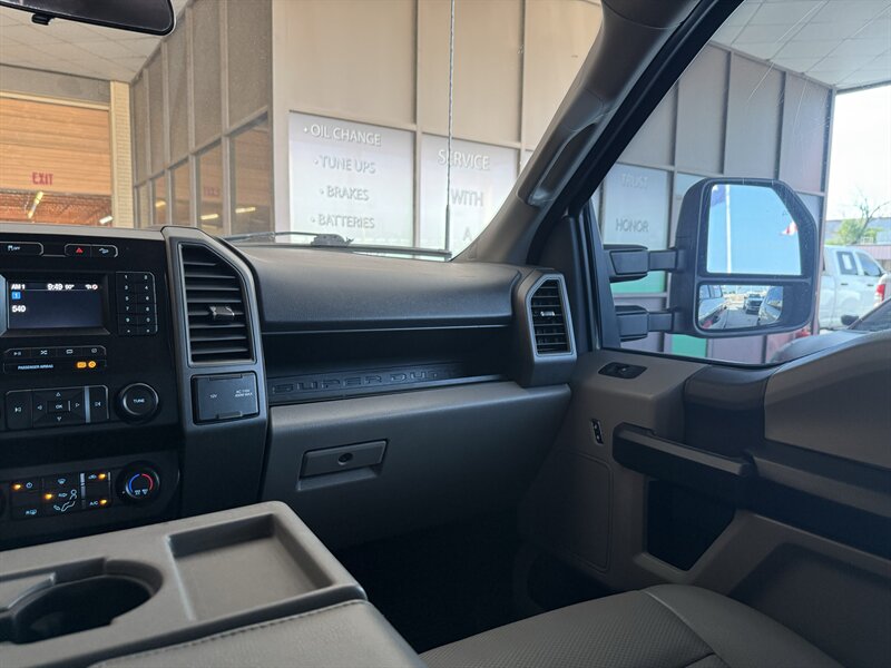 2022 Ford F-250 XL - Photo 25 - Arlington, TX 76011
