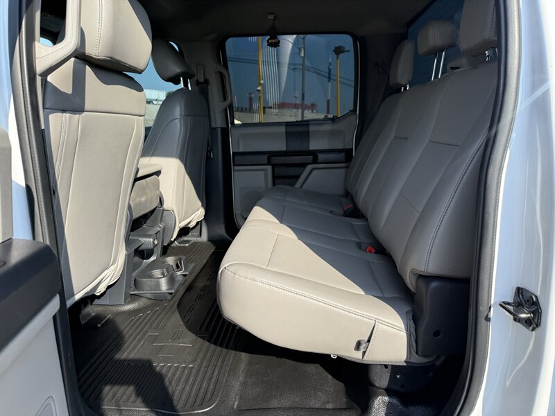 2022 Ford F-250 XL - Photo 16 - Arlington, TX 76011