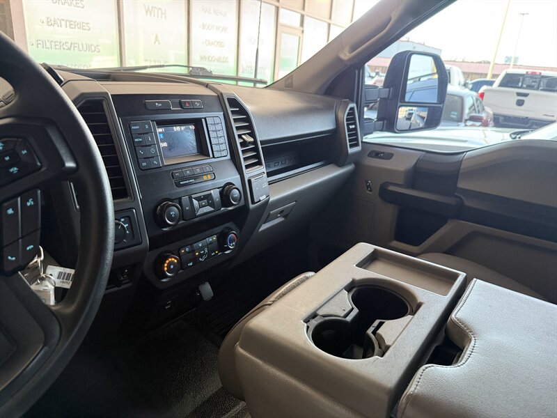 2022 Ford F-250 XL - Photo 26 - Arlington, TX 76011