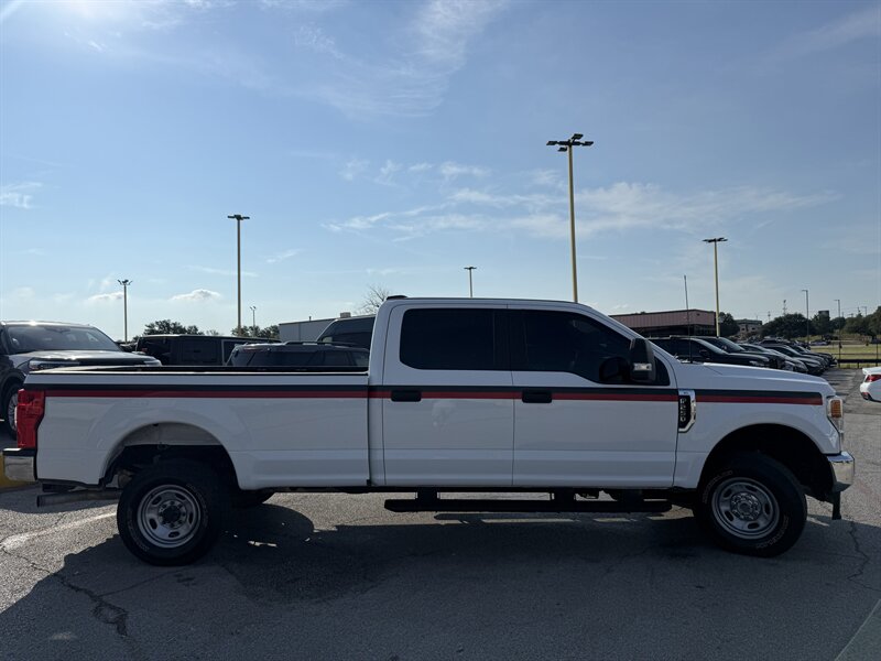 2022 Ford F-250 XL - Photo 4 - Arlington, TX 76011