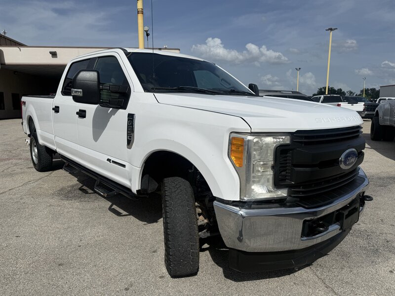 2017 Ford F-250 Super Duty XL - Photo 3 - Arlington, TX 76011