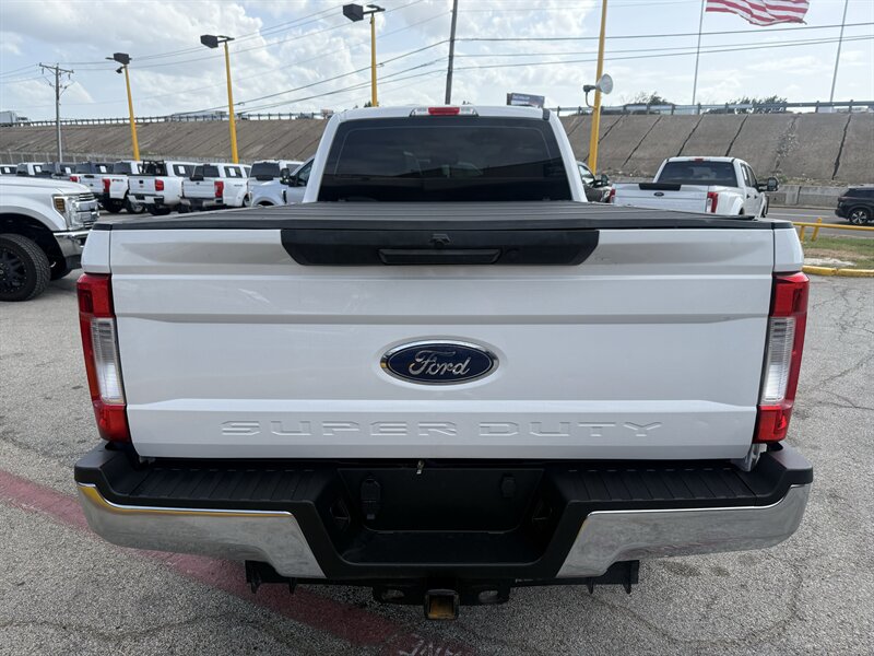 2017 Ford F-250 Super Duty XL - Photo 6 - Arlington, TX 76011