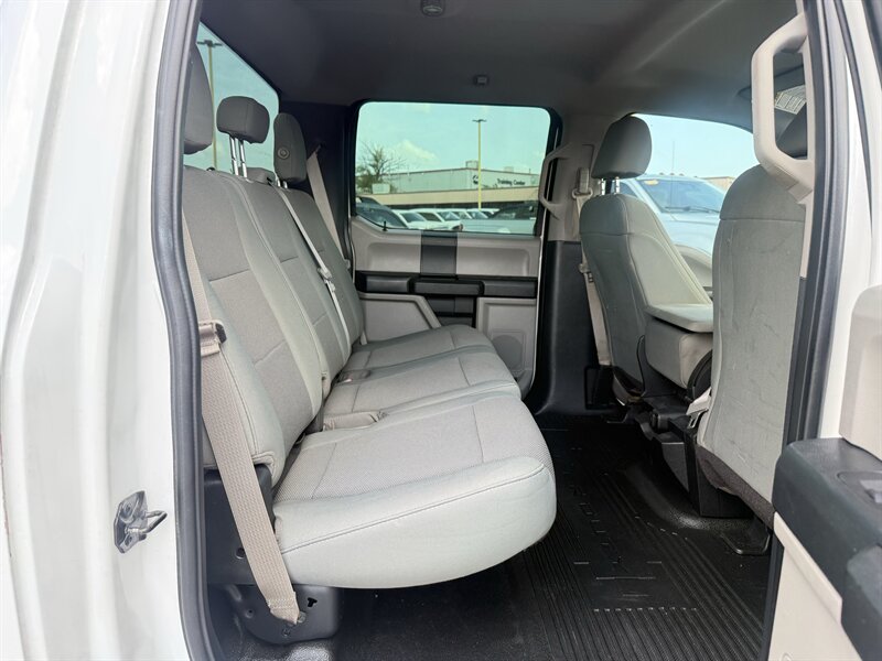 2017 Ford F-250 Super Duty XL - Photo 21 - Arlington, TX 76011