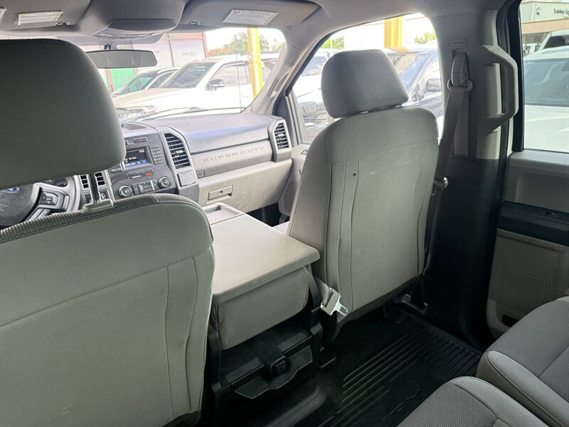 2017 Ford F-250 Super Duty XL - Photo 28 - Arlington, TX 76011