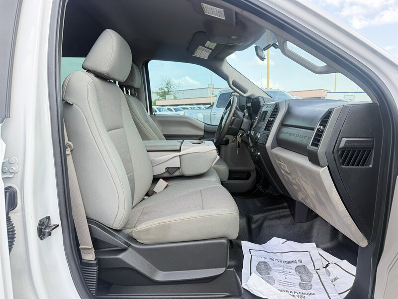 2017 Ford F-250 Super Duty XL - Photo 19 - Arlington, TX 76011
