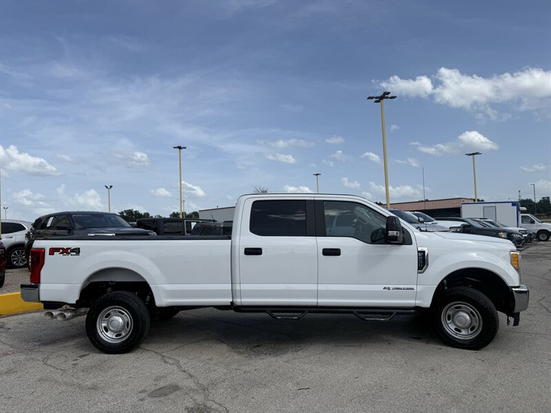 2017 Ford F-250 Super Duty XL - Photo 4 - Arlington, TX 76011