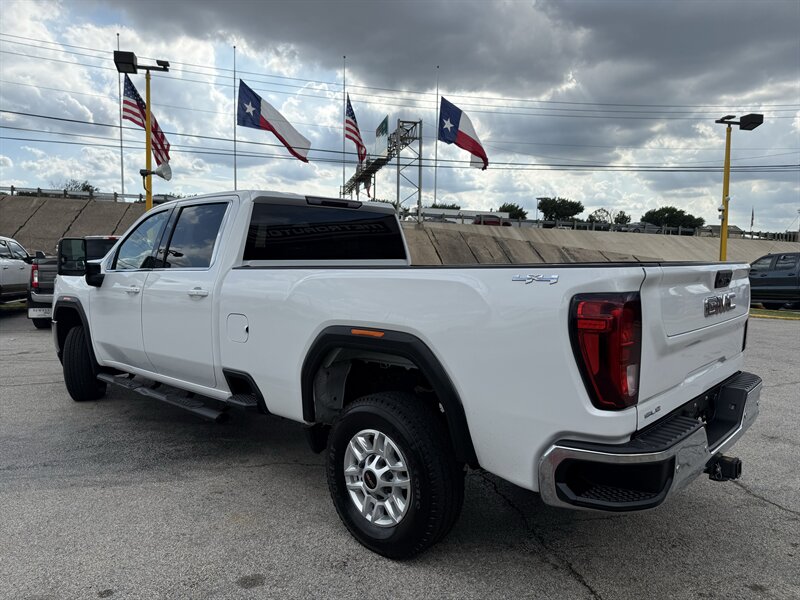 2022 GMC Sierra 2500HD SLE - Photo 8 - Arlington, TX 76011