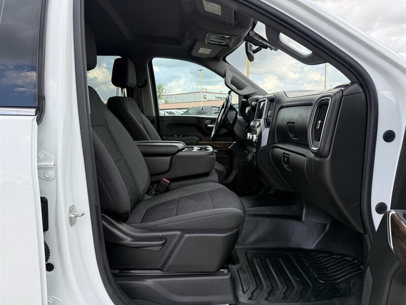 2022 GMC Sierra 2500HD SLE - Photo 18 - Arlington, TX 76011