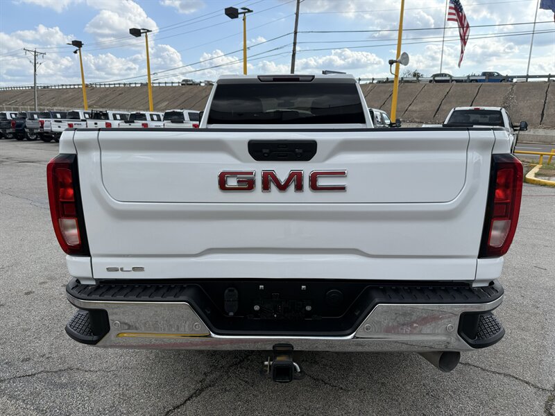 2022 GMC Sierra 2500HD SLE - Photo 6 - Arlington, TX 76011