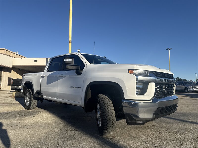 2021 Chevrolet Silverado 2500 LT - Photo 3 - Arlington, TX 76011