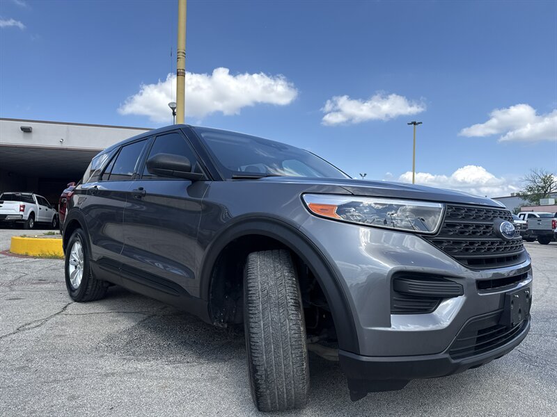 2021 Ford Explorer - Photo 3 - Arlington, TX 76011