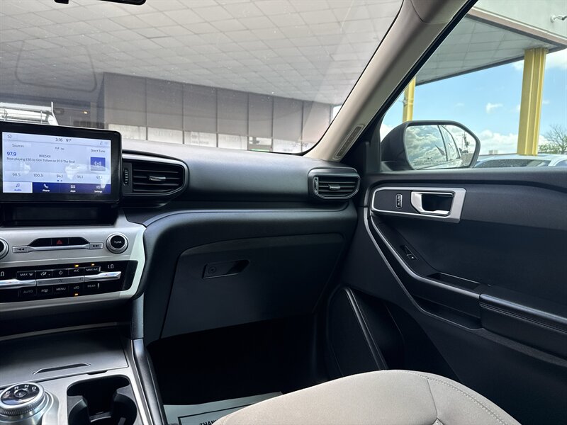 2021 Ford Explorer - Photo 26 - Arlington, TX 76011