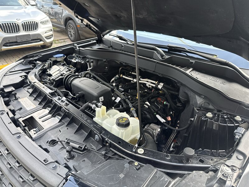 2021 Ford Explorer - Photo 31 - Arlington, TX 76011