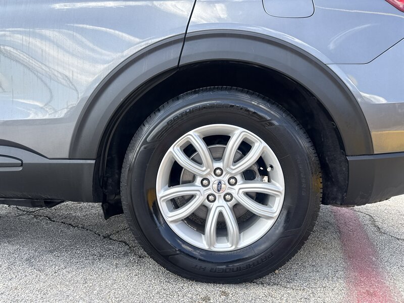 2021 Ford Explorer - Photo 11 - Arlington, TX 76011