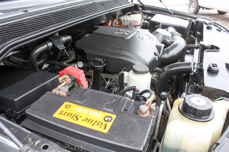 2013 Nissan Titan SV - Photo 34 - Arlington, TX 76011