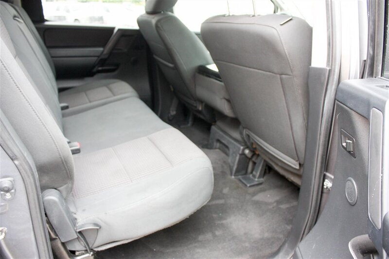 2013 Nissan Titan SV - Photo 22 - Arlington, TX 76011