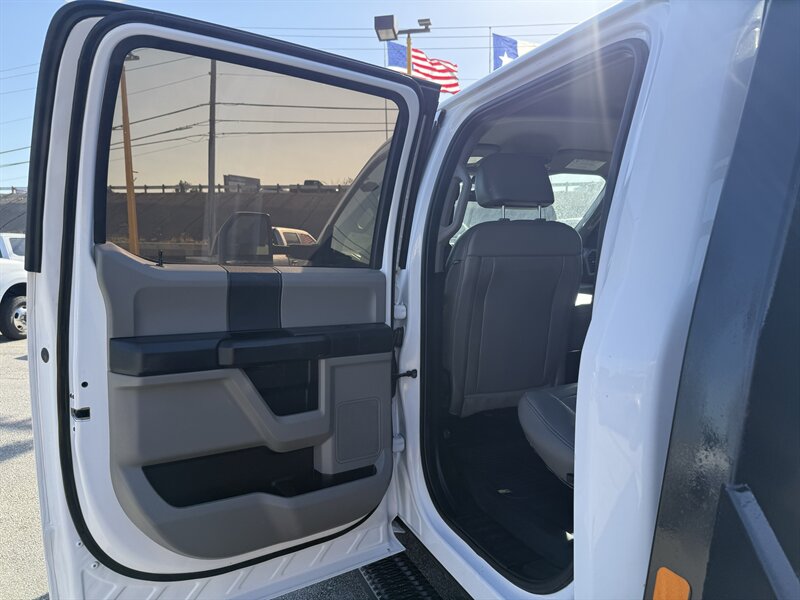 2021 Ford F-350 Super Duty XL - Photo 14 - Arlington, TX 76011