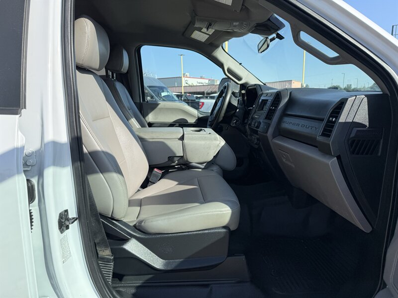 2021 Ford F-350 Super Duty XL - Photo 17 - Arlington, TX 76011
