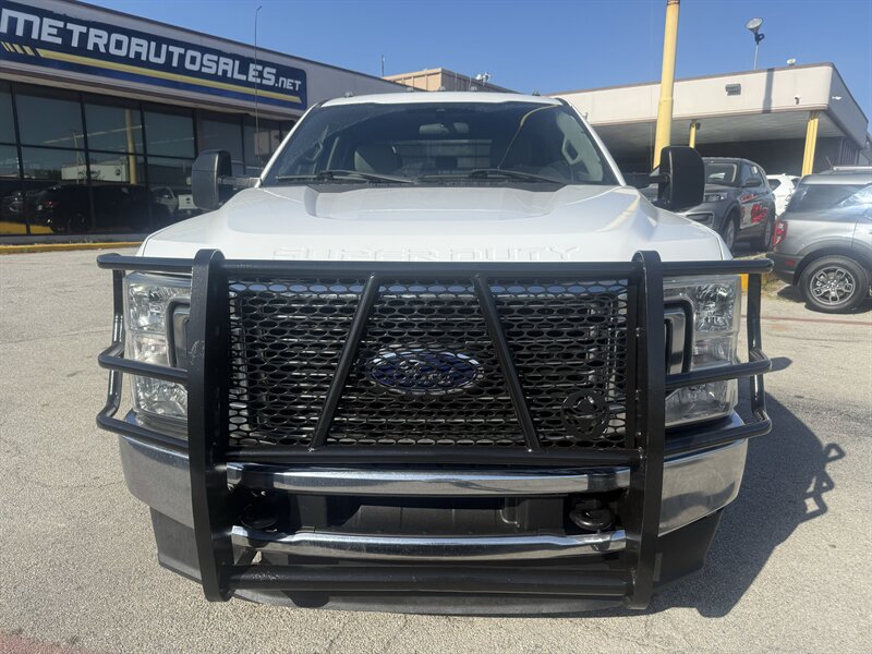 2021 Ford F-350 Super Duty XL - Photo 2 - Arlington, TX 76011