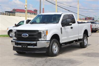 2017 Ford F-250 XL   - Photo 5 - Arlington, TX 76011