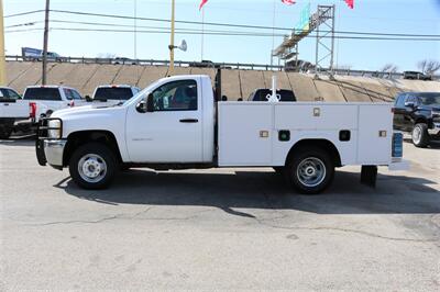 2013 Chevrolet Silverado 3500HD CC Work Truck   - Photo 7 - Arlington, TX 76011