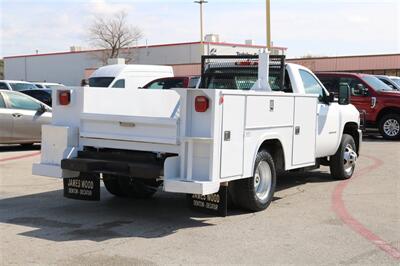 2013 Chevrolet Silverado 3500HD CC Work Truck   - Photo 10 - Arlington, TX 76011