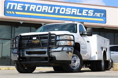 2013 Chevrolet Silverado 3500HD CC Work Truck   - Photo 1 - Arlington, TX 76011