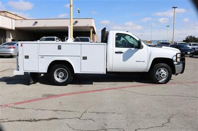 2013 Chevrolet Silverado 3500HD CC Work Truck   - Photo 11 - Arlington, TX 76011