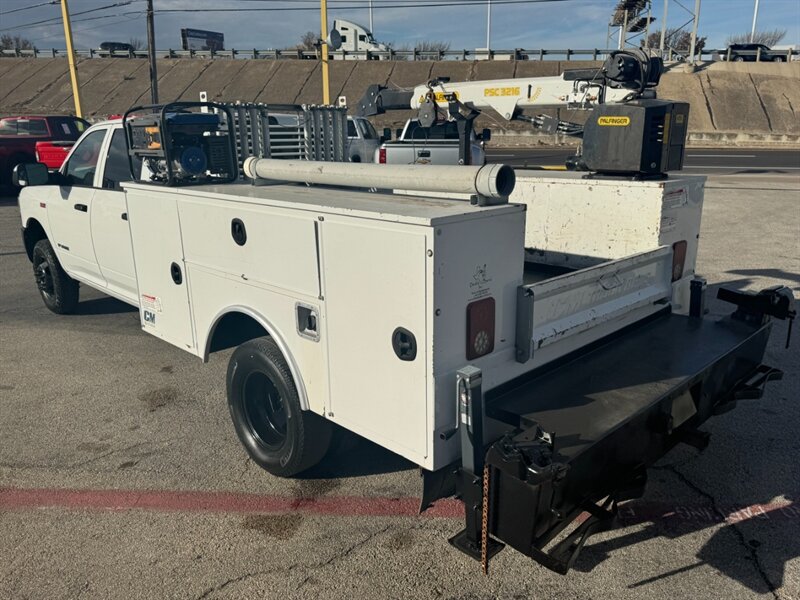 2022 RAM 3500 Tradesman - Photo 5 - Arlington, TX 76011